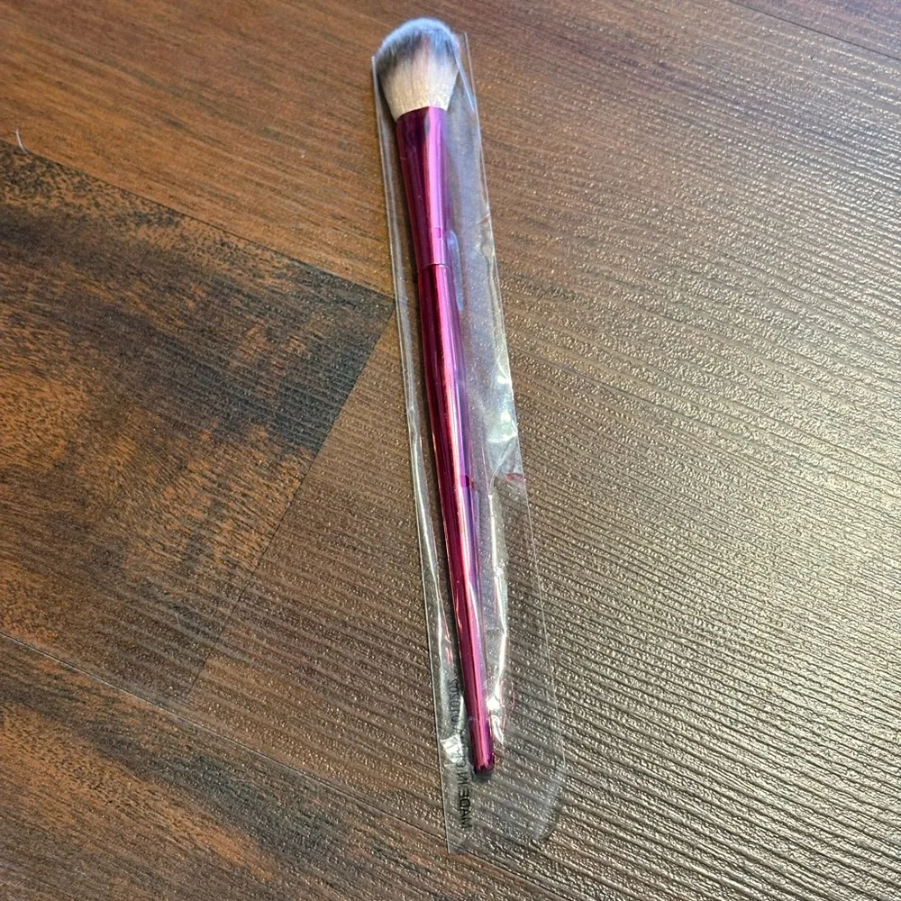 Luna Magic Superstar Highlighter Brush 999 New Pink Rhinestone Makeup Tool